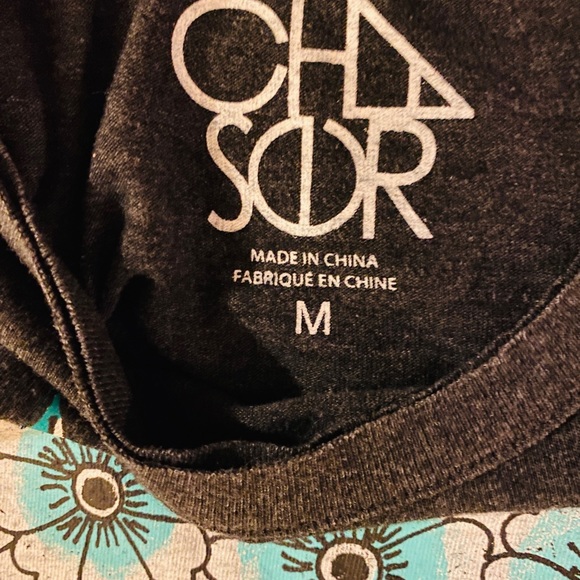 WORN A FEW TIMES CHASER SKELETON TEE SIZE MEDIUM - Picture 2 of 5